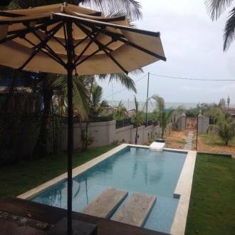 Elegant Modern Portuguese Beach Villa, Goa 1